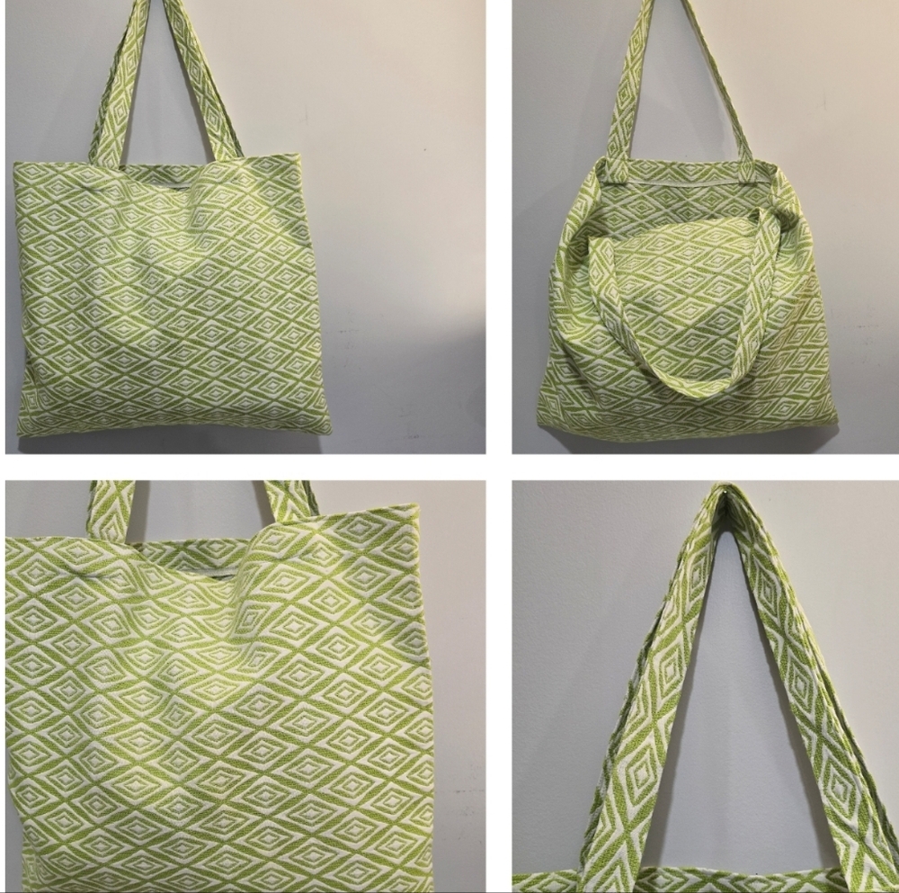 Totebag 🌟 Stylish Geometric Tote Bag for Sale!
